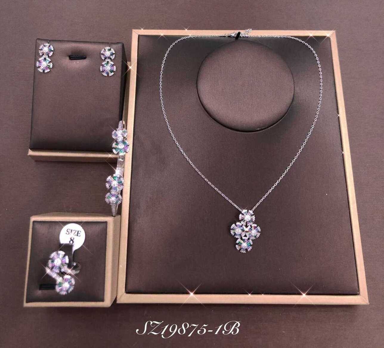 Necklace SZ19875-1BCLR