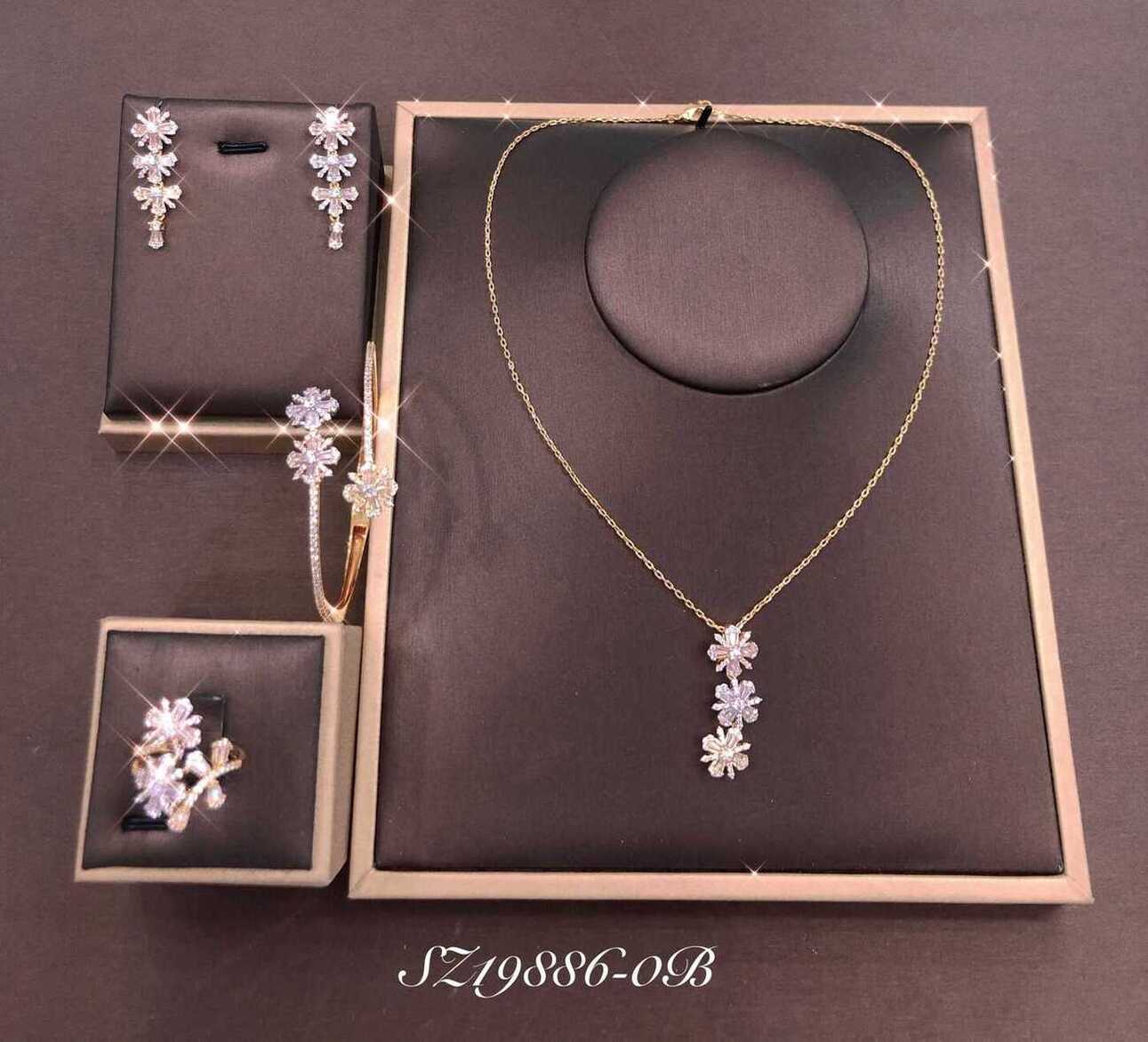 Necklace SZ19886-0B