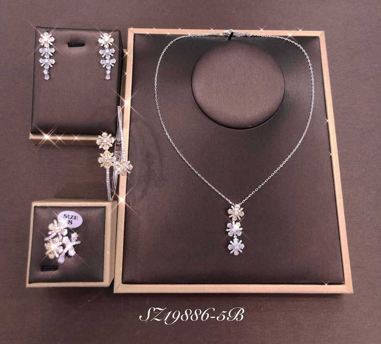 Necklace SZ19886-5B