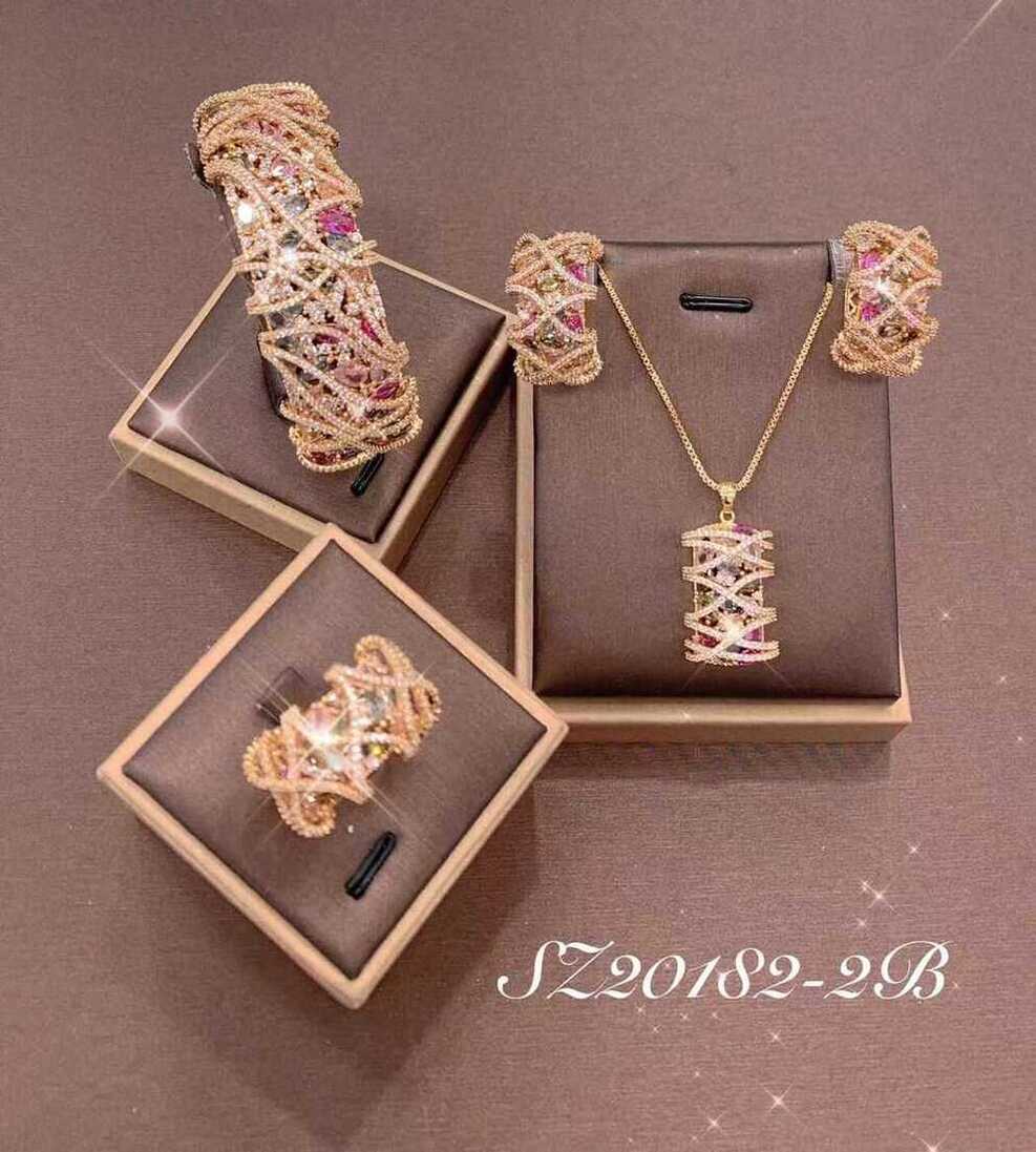 Necklace SZ20182-2BCLR