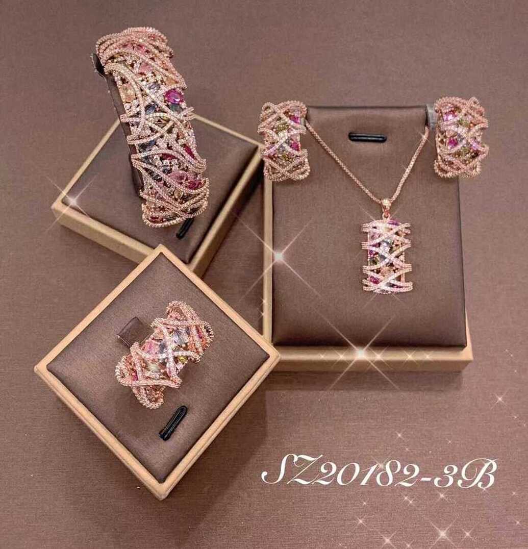 Necklace SZ20182-3BCLR